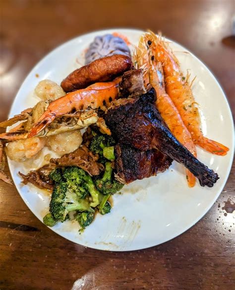 Vegas Seafood Buffet Updated May 2024 2096 Photos And 1780 Reviews 110 S Brand Blvd