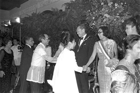 prime minister pm lee kuan yew and mrs lee together with