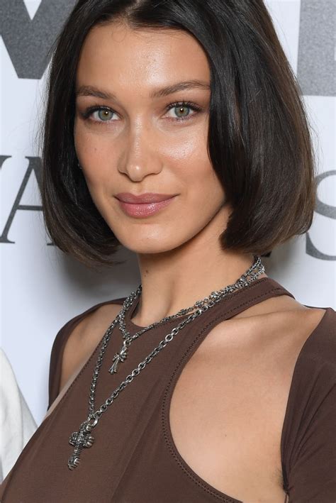 Bella Hadid Has Her Shortest Bob Yet—with A New Hair Color To Boothellogiggles