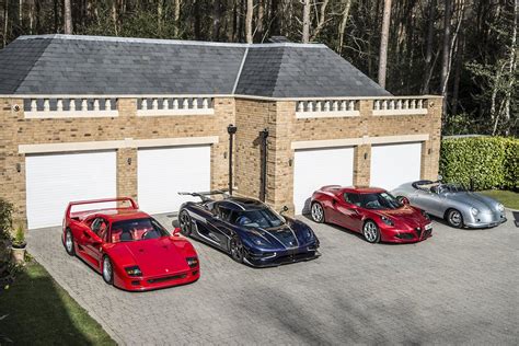 .посмотрите в instagram фото и видео garage club: What is the ultimate three car garage for $250K?