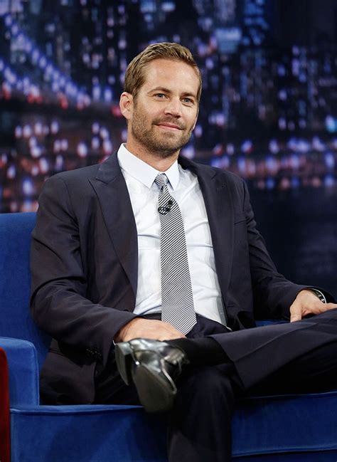 Tmz reports that walker was in a porsche carrera gt when the driver somehow lost control of the vehicle. Paul Walker dead at 40: 'Fast and Furious' star killed in ...