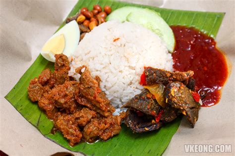 4 1/2 cawan air yang bercampur dengan santan. 10 Best Nasi Lemak in KL & Petaling Jaya To Try - KL Foodie