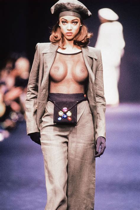 Late 90s Fashion