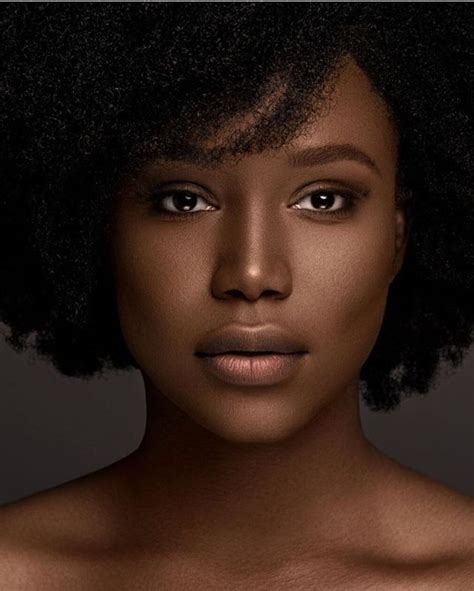 70 Ebony Model Portrait Examples In 2020 Beauty Portrait