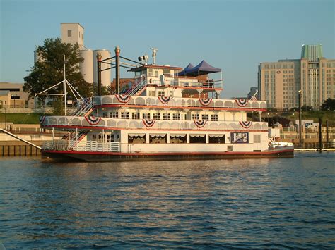 Harriott Ii Riverboat Montgomery