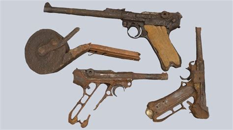German Lugers Relics Dug Up On WW2 Battlefield YouTube