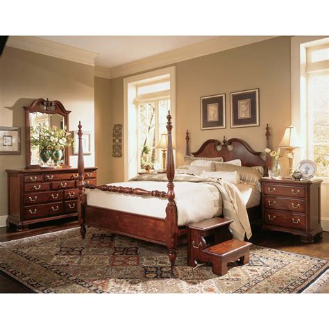 Design a one of a kind, wooden queen anne furniture collection for your dining room, bedroom, or living room. Queen Anne Cherry Wood Bedroom Furniture (With images ...