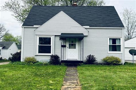 212 Madison Ave Cuyahoga Falls Oh 44221 Mls 4370612 Redfin