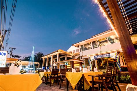 Seabreeze Jomtien Resort Jomtien Beach Pattaya City Thailand Dinning