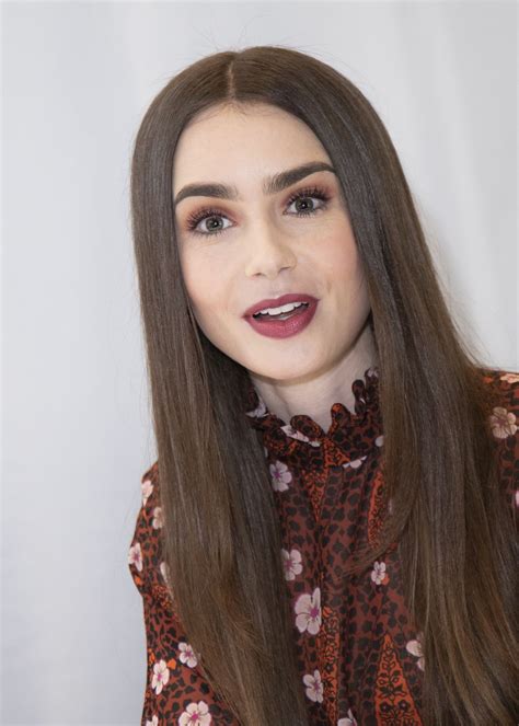 If you have good quality pics of lily collins, you can add them to forum. LILY COLLINS at Tolkien Press Conference in Hollywood 04 ...