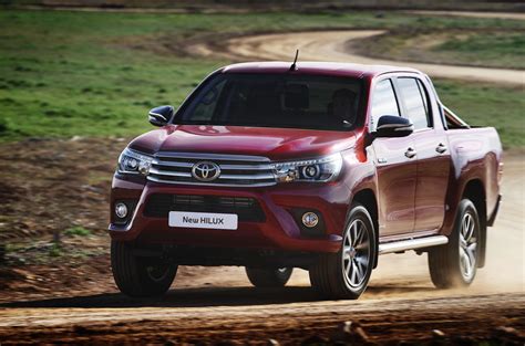 Informações sobre a nossa qualidade, veículos e serviços. 2016 Toyota Hilux - prices, specs and on-sale date | Autocar