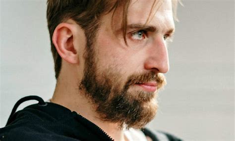 Women are letting their facial hair grow in during quarantine and damn, does it feel good. Fix a Scraggly Beard: 9 Best Tips & Tricks to Make it Well ...