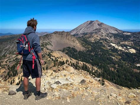7 Best Day Hikes In Lassen Volcanic National Park The National Parks