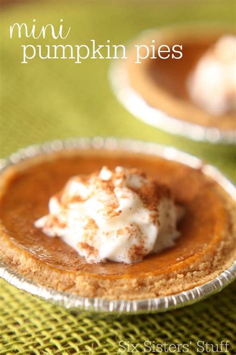 Festive Mini Pumpkin Pies For Your Holiday Party