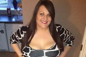 Josie Cunningham Mum With Kk Bust Gets Free Breast Reduction From