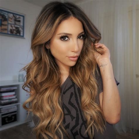 26 Long Wavy Hairstyle Designs Ideas Design Trends