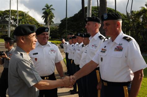 Us Army Pacific Honors Republic Of Korea General Officer During Visit