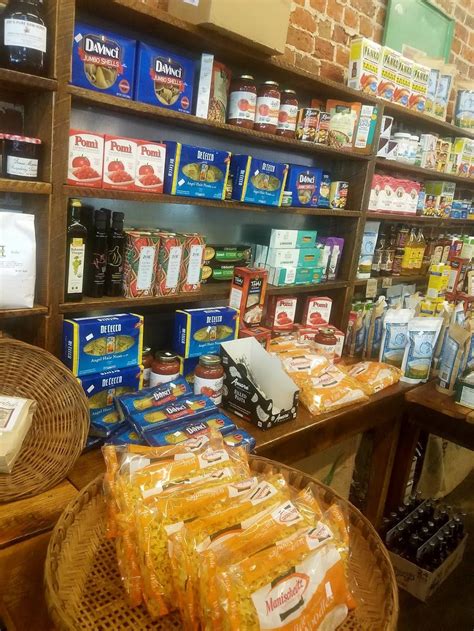 Crawdad hole water valley ms. The B.T.C. Old-Fashioned Grocery - Restaurant | 301 N Main ...