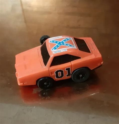 VINTAGE DUKES OF Hazzard General Lee Wind Up Car Working Rare Dodge