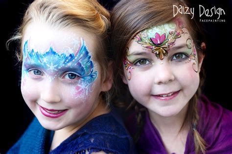 Latest Faces Christmas Face Painting Girl Face Painting Frozen Face