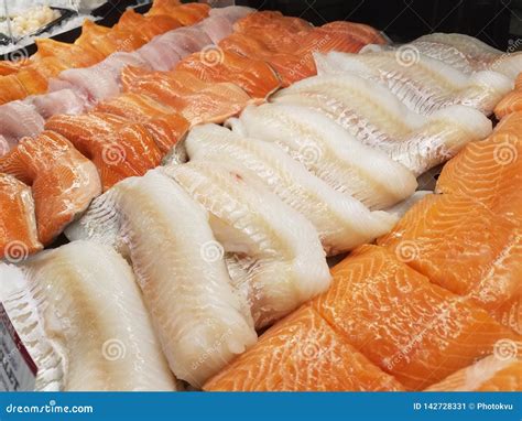 Fresh Fish Fillet Stock Image Image Of Salmon Seafood 142728331