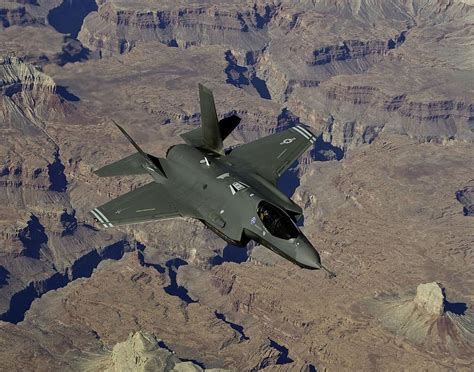 F 35 Joint Strike Fighter Lightening Ii Photograph By L Brown Pixels