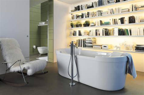 Duravit happy d.2 freestanding bathtub with acrylic panel and support frame features two backrest slopes this bath is also available as a whirltub. Starck bathtubs and showers | Duravit