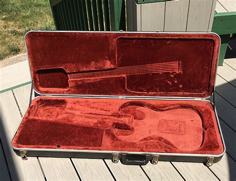 Rare 1979, 1980, 1981 Fender USA 4-latch Molded Guitar ...