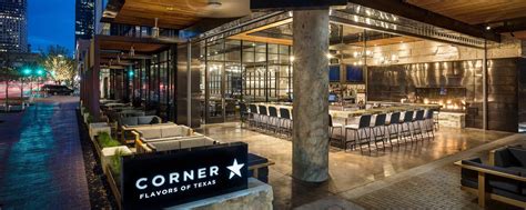 Restaurants and Places to Eat in Downtown Austin, TX