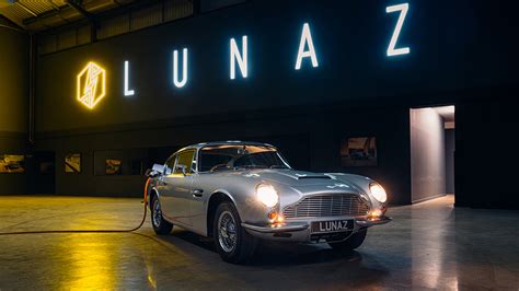 Lunaz Is Making An All Electric Aston Martin Db6 Restomod Robb Report