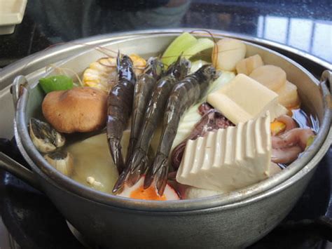 Pagesbusinessesfood & beveragerestaurantasian restaurantjapanese restaurantyakiniku restaurant屋馬燒肉. 台南燒肉︱石頭燒肉永華尊貴館：餐點多樣、空間大、好停車、近市政府 - Vicky 媽媽的遊樂園