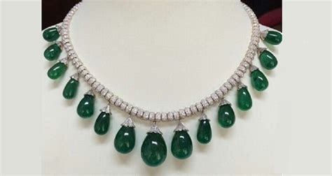 Emerald And Diamond Necklace Eyes Desire Gems And Jewelry