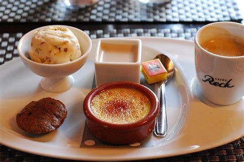 Mon café gourmand préféré ! – Je fouine, tu fouines, il fouine… nous