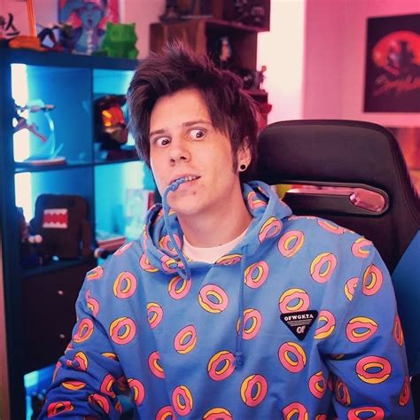 Pin By Lyza Drinkwater On Elrubius Famous Youtubers Youtubers Best