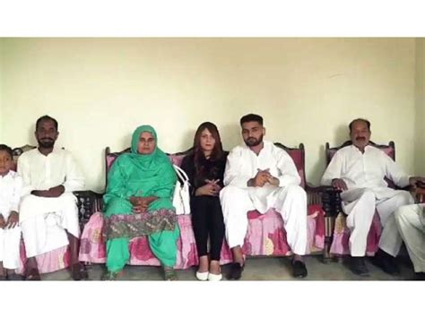 سوشل میڈیا پر دوستی، اسپینش لڑکی شادی کرنے پاکستان پہنچ گئی اسپینش لڑکی کلوٹا ویرونیکا نے