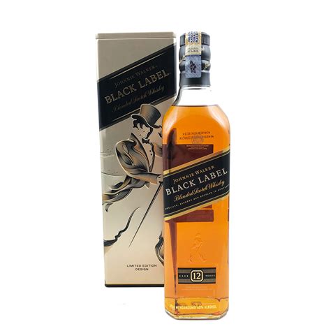 Created using only whiskies aged for a minimum of 12years from the four corners finish: JOHNNIE WALKER BLACK LABEL TIN | Whisky.my