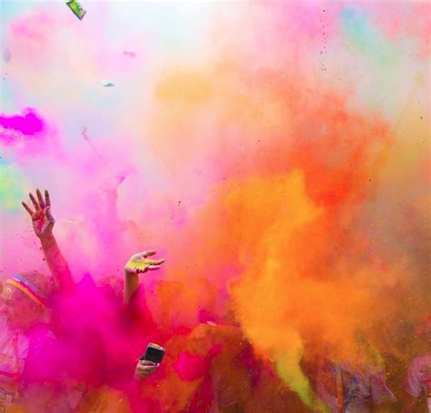 What Is Holi And Why Do People Throw Colored Powder To Celebrate Artofit