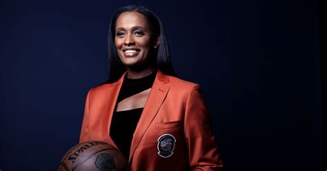 Former Liberty Star Swin Cash Inducted Into Basketball Hall Of Fame