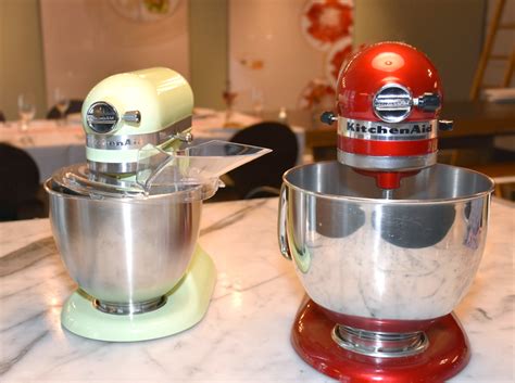 Kitchenaid 4.8 litre artisan stand mixer. Die KitchenAid Mini im Vergleich - KÜCHEN-FEE