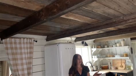 Woman Shows Inside Of Shed She And Husband Transformed Into A Farmhouse Home Farmhouse Homes