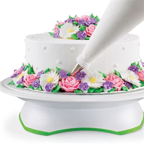 Wilton Trim N Turn Ultra Cake Decorating Turntable Cake Decorating