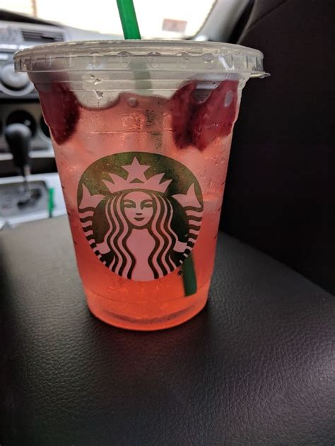 Starbucks Strawberry Açai