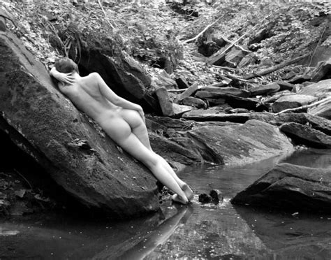 Outdoor Fine Art Nudes Sexdicted