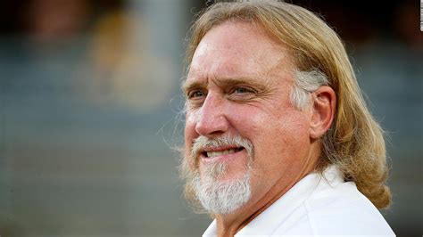 Kevin Greene Nfl Sack Legend And Hall Of Famer Has Died At Age 58 Cnn