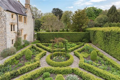 An Impeccably Restored Elizabethan Manor House With Touches Of