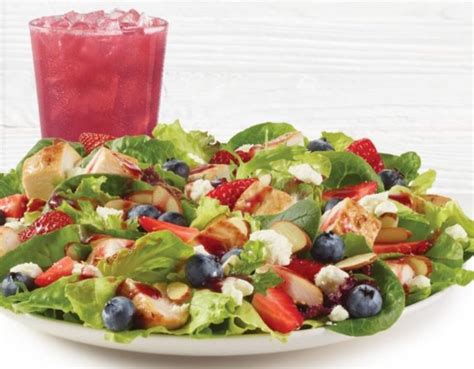 Wendys Berry Burst Chicken Salad Returns For Summer 2019 The Fast