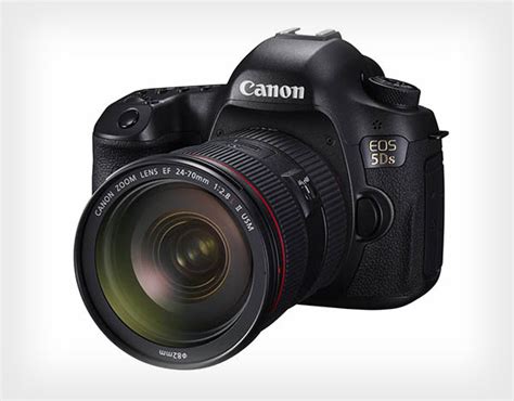 The New 50mp Canon Eos 5ds Full Frame Dslr Camera Shoot The Centerfold