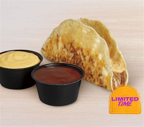 Review Grilled Cheese Dipping Taco From Taco Bell Spicy Food Reviews