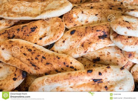 fresh-tradition-iraqian-bread-sold-at-local-market-stock