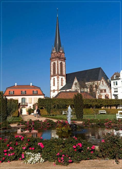 Darmstadt has around 160,000 inhabitants, making it the fourth largest city in the state of hesse after frankfurt am main, wiesbaden and kassel. Darmstadt, Germany | Darmstadt, Germany, Beautiful places